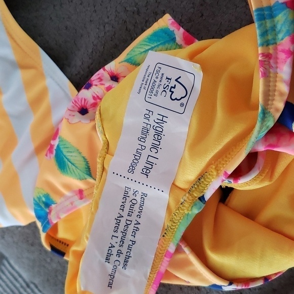 Arizona one-piece swimsuit - Picture 7 of 9